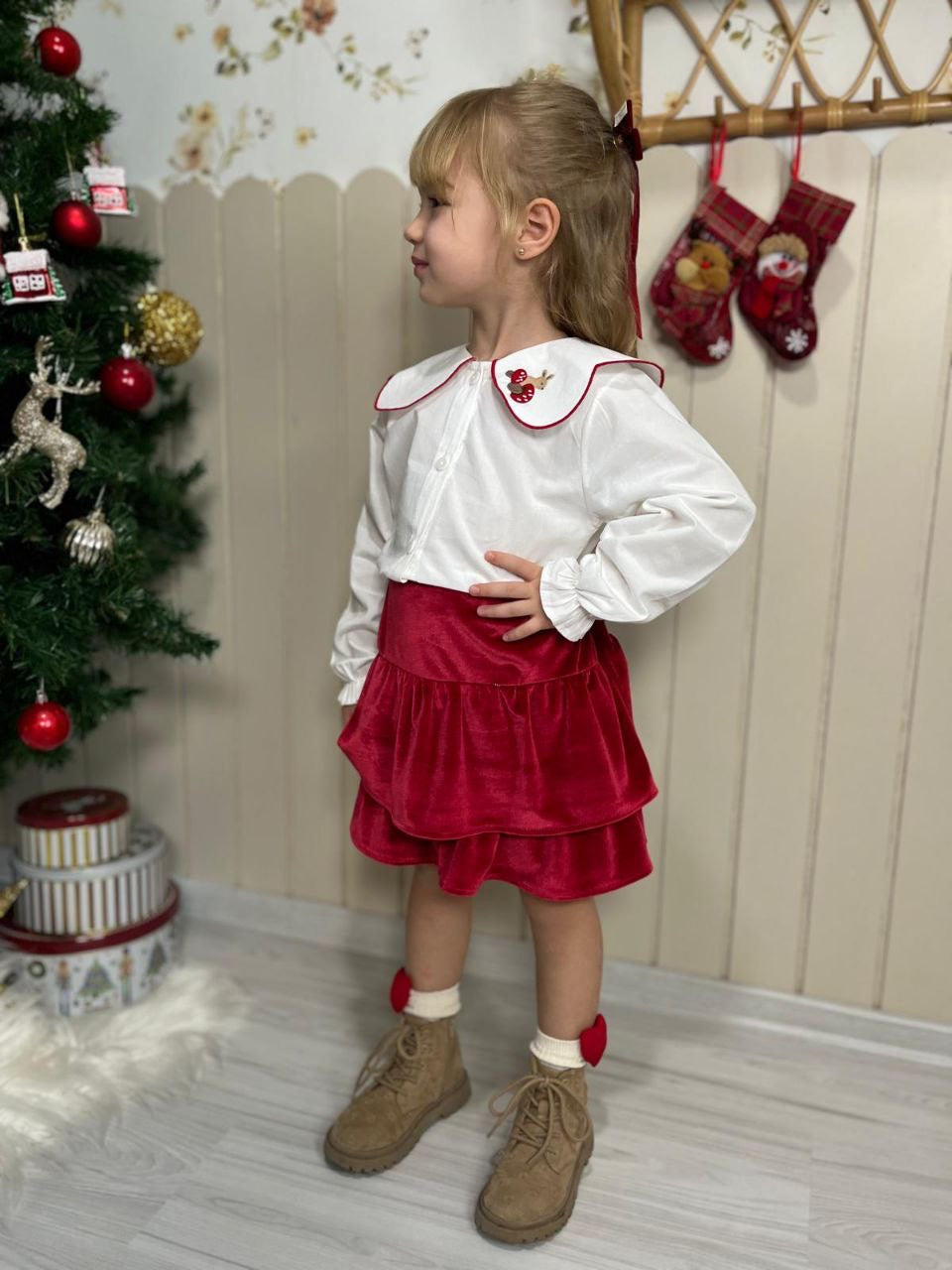 Holiday Charm Elegant Set