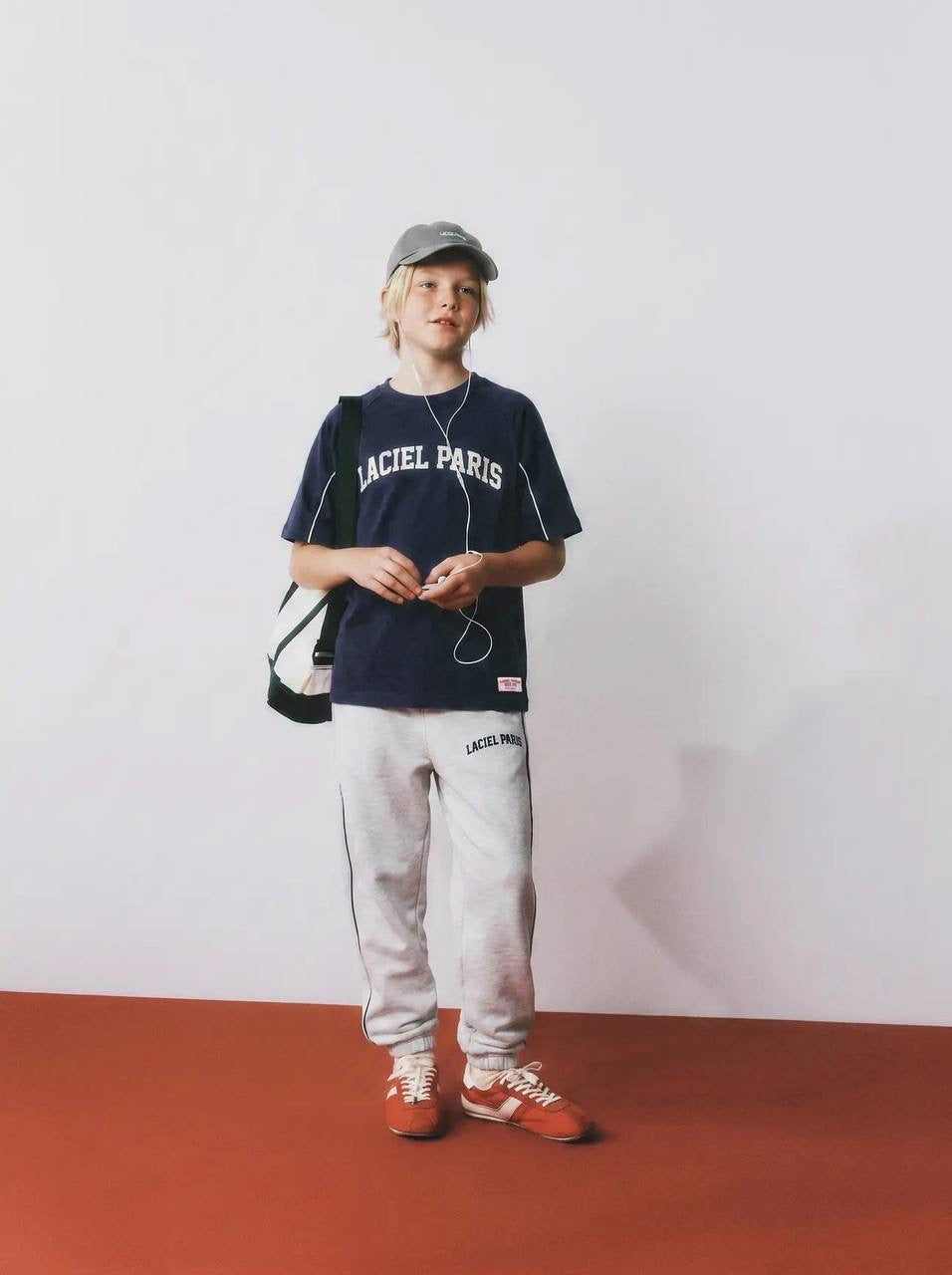 La’ciel Paris Navy Tee & Gray Jogger Set