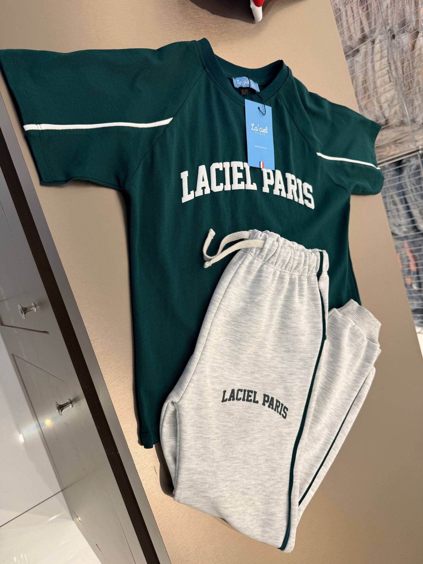 La’ciel Paris Tee & Jogger Set