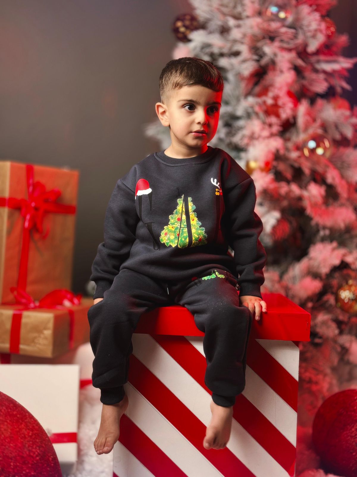 Gray GAP Christmas Set